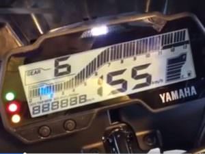 Yamaha R15 v3
